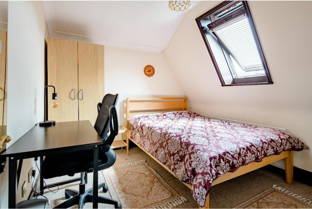 Double Room 2 Mins From Station Belvedere Buitenkant foto