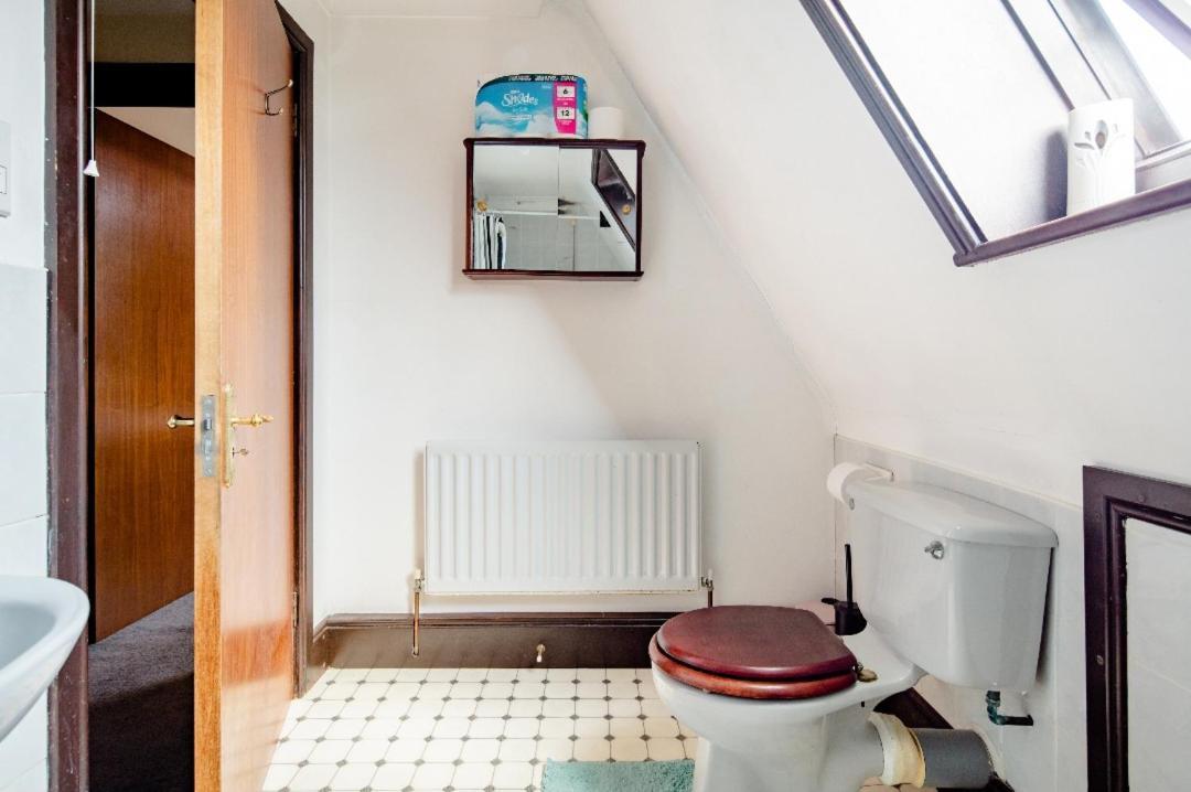 Double Room 2 Mins From Station Belvedere Buitenkant foto